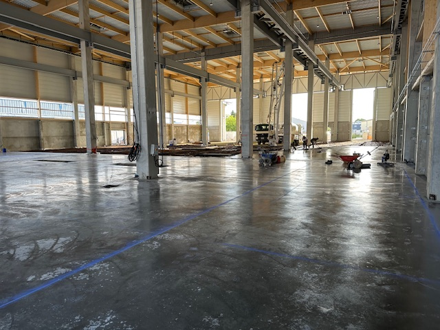 Dallage - Usine de préfabrication - Briand construction à Tours
